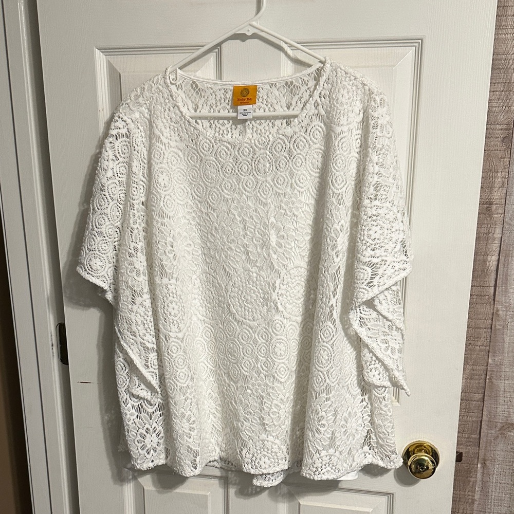 Ruby Rd. White Lace Blouse